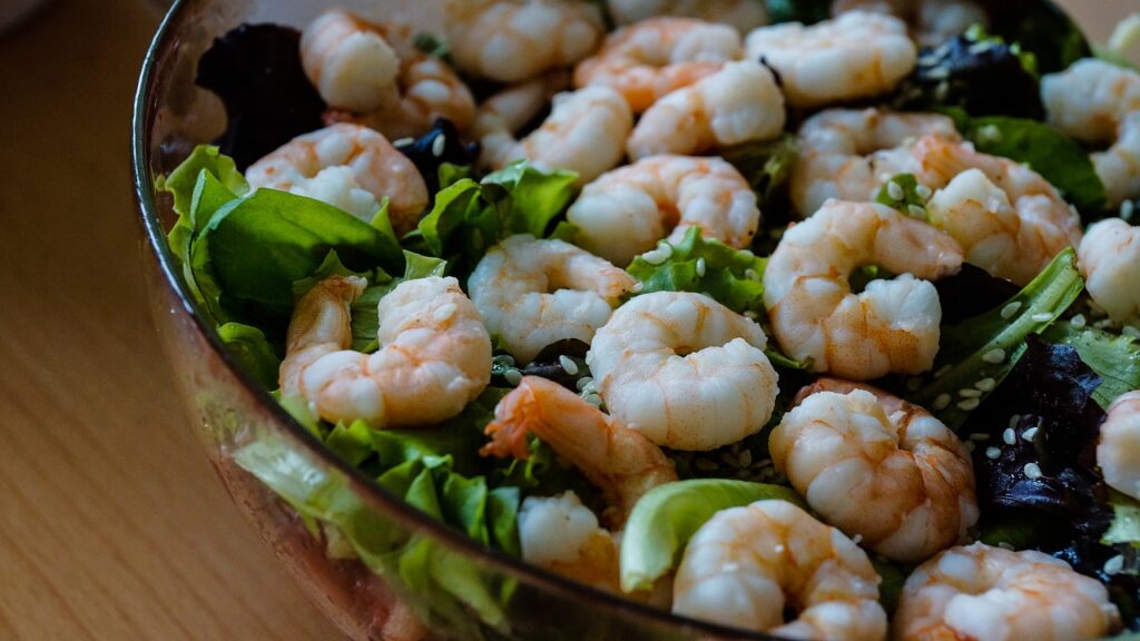 salad, shrimp, lettuce-1199720.jpg